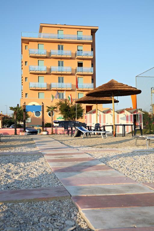 Abbazia Club Hotel マロッタ エクステリア 写真