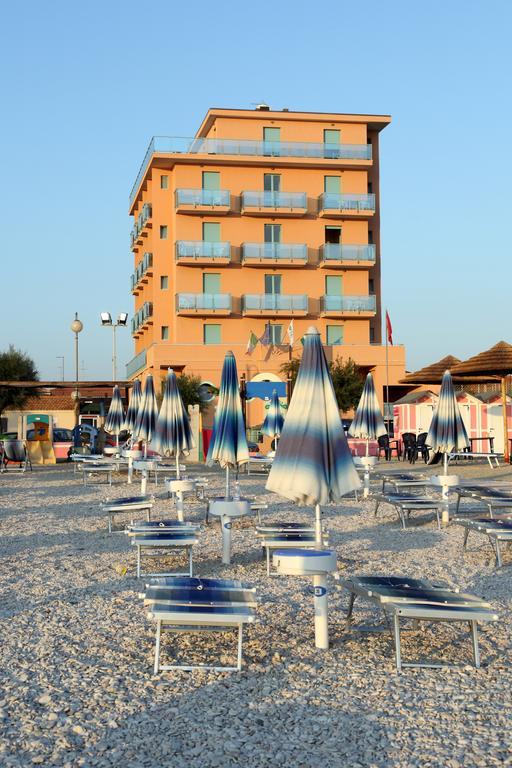 Abbazia Club Hotel マロッタ エクステリア 写真