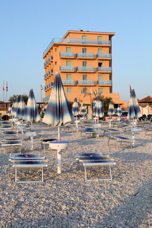 Abbazia Club Hotel マロッタ エクステリア 写真
